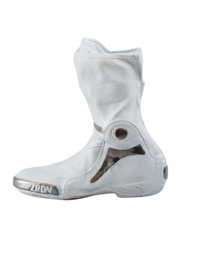Pilot Boot White