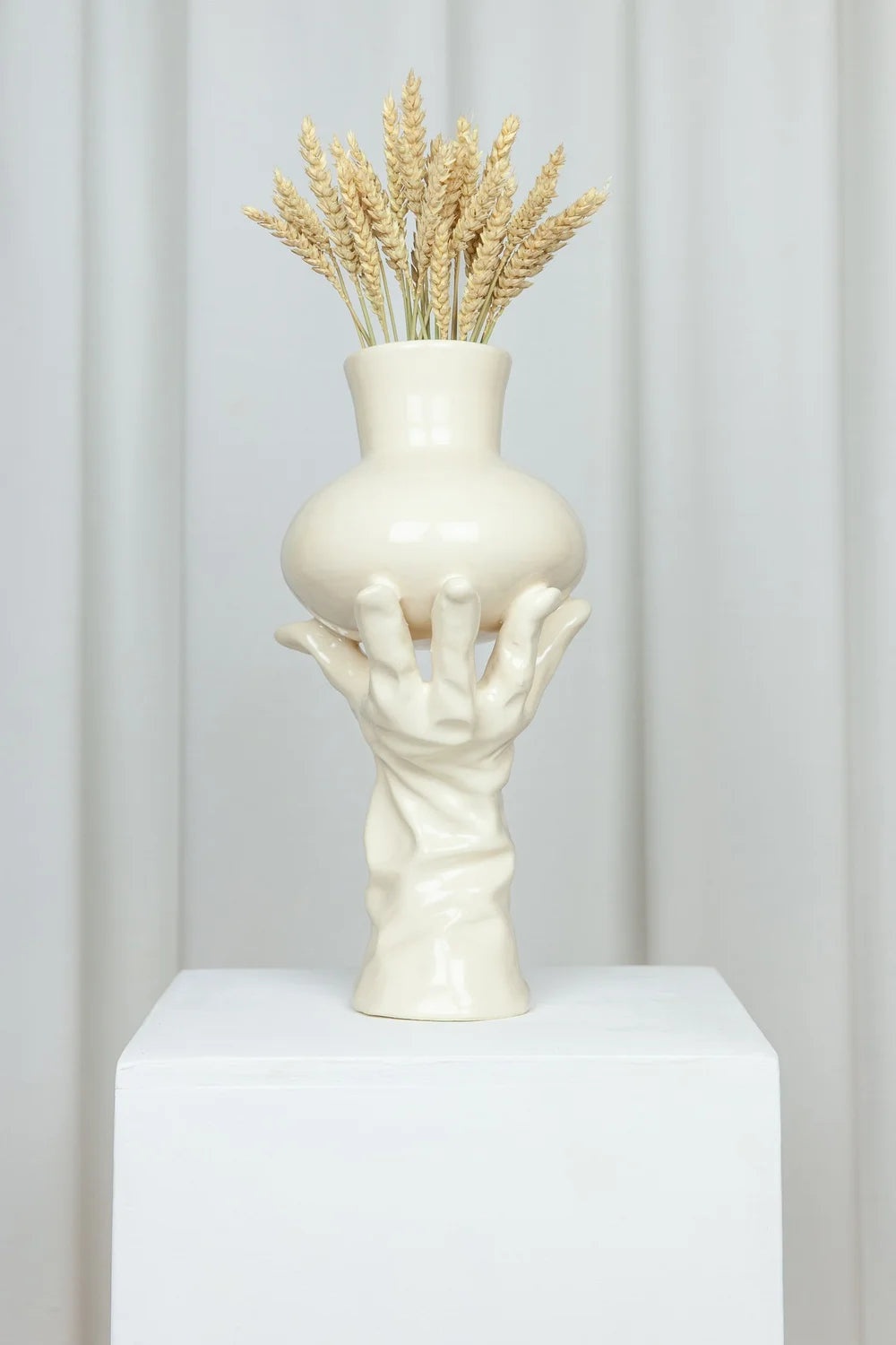 Glovy Vase
